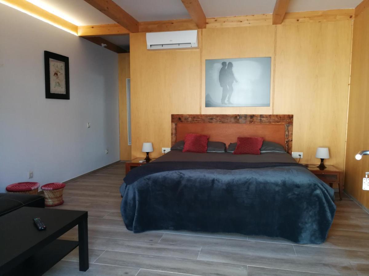 Hotel Rural Cal Ruget Vilobi Del Penedes المظهر الخارجي الصورة