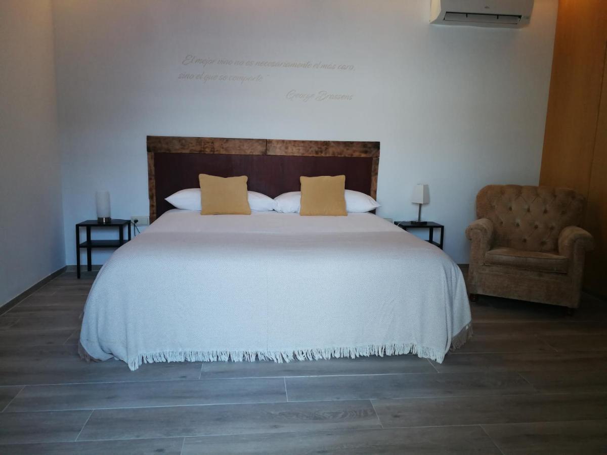 Hotel Rural Cal Ruget Vilobi Del Penedes المظهر الخارجي الصورة