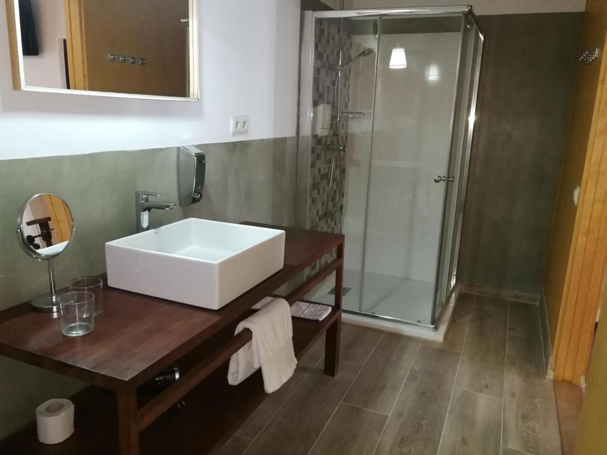 Hotel Rural Cal Ruget Vilobi Del Penedes المظهر الخارجي الصورة