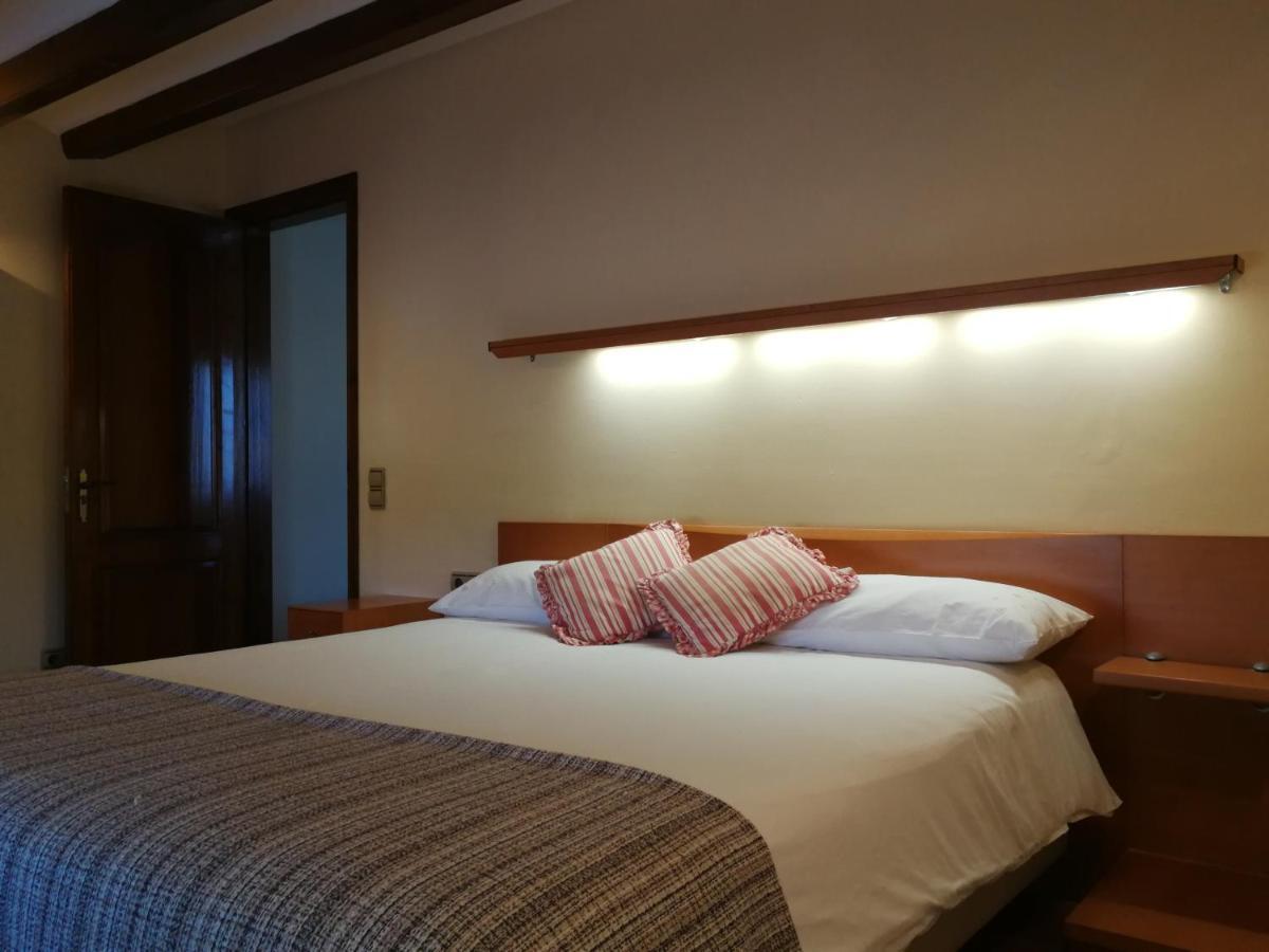 Hotel Rural Cal Ruget Vilobi Del Penedes المظهر الخارجي الصورة