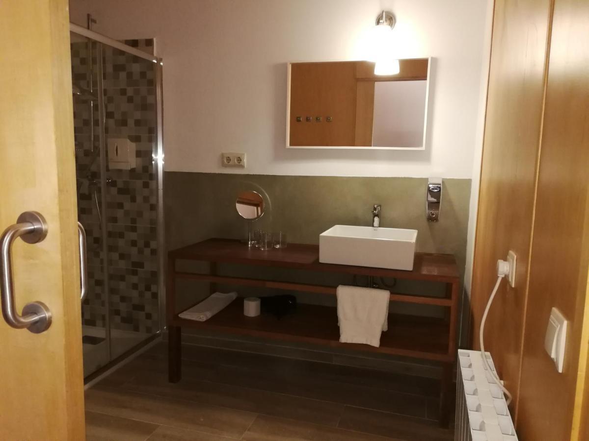Hotel Rural Cal Ruget Vilobi Del Penedes المظهر الخارجي الصورة